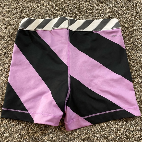 Nike Pro Colored Spandex - Picture 2 of 5